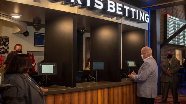 Sports betting window